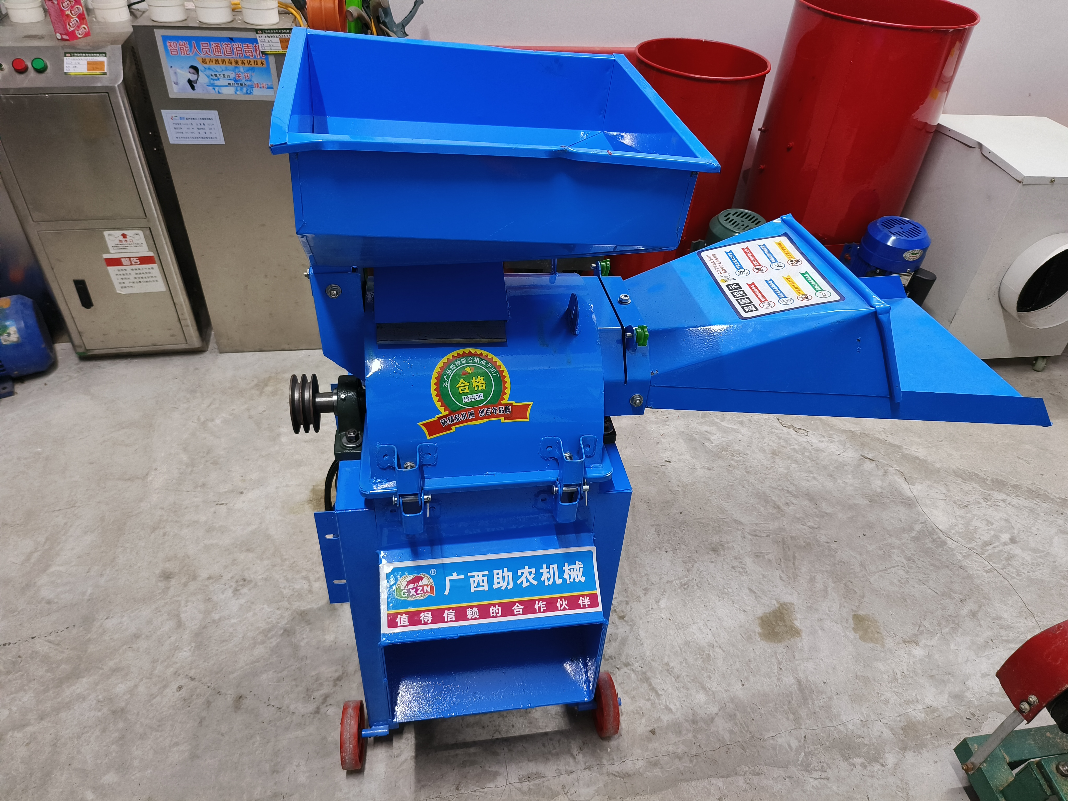 【新產(chǎn)品】 干濕兩用多功能超細粉碎機牧草打漿機，助你養(yǎng)殖不僅省錢而且更方便