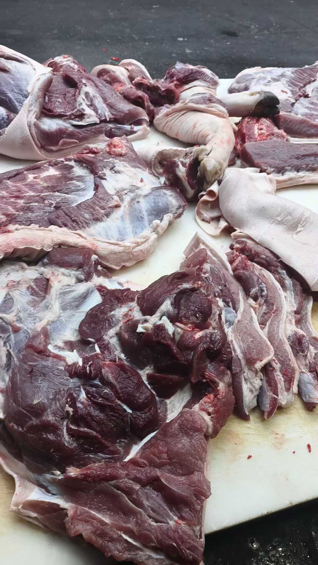 生態(tài)豬肉3.jpg